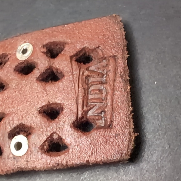 Women's Brown Brazilian Leather Western Style Belt with Punched Hole Design. - Picture 5 of 9